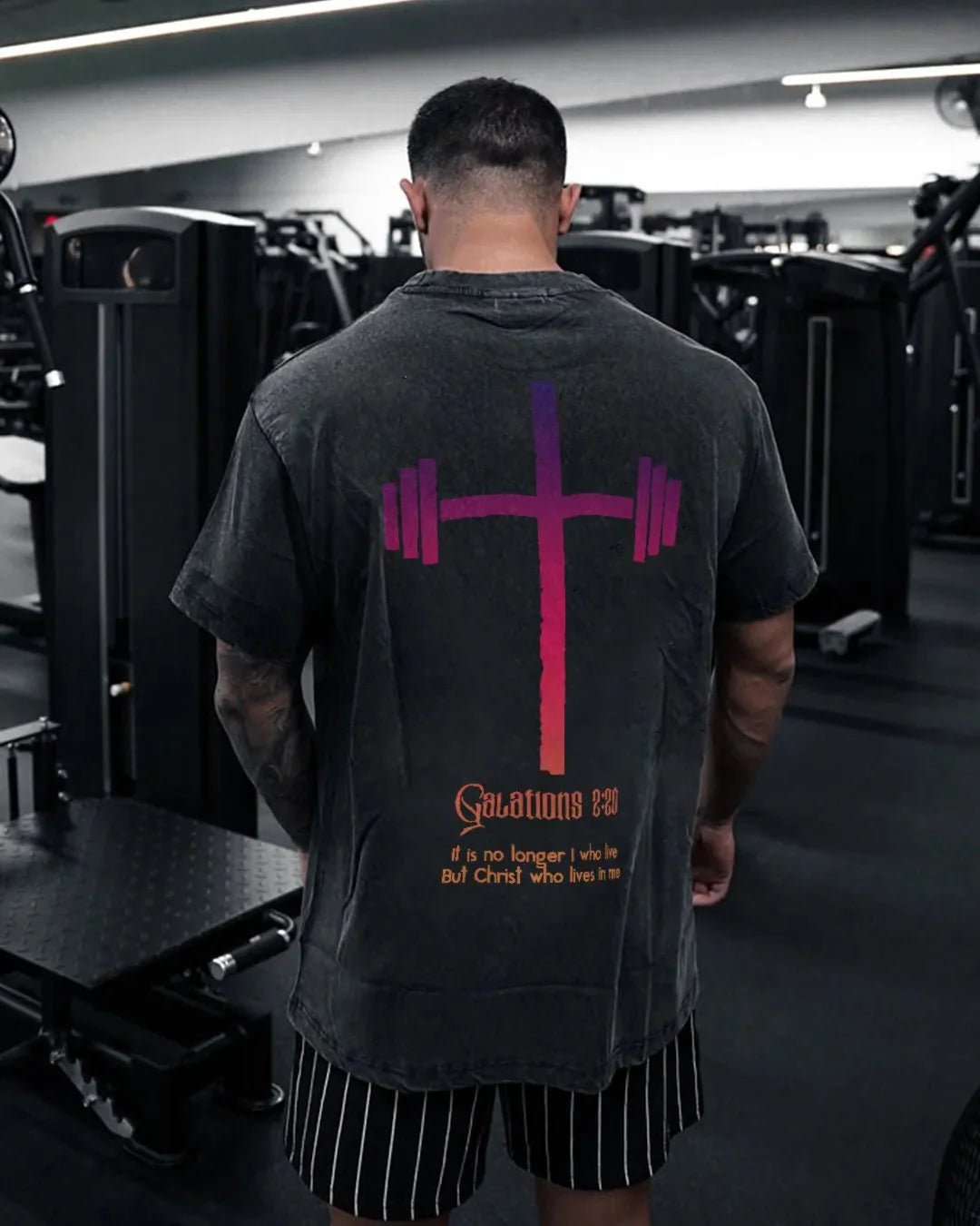 KOSZULKA CHRISTWHO LIVES IN ME WASHED - Ironfit PL