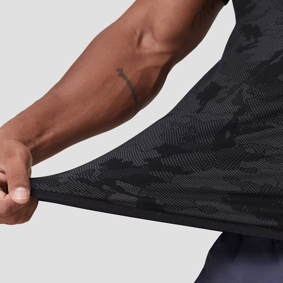 Koszulka Seamless Camo Quick Dry - Ironfit PL